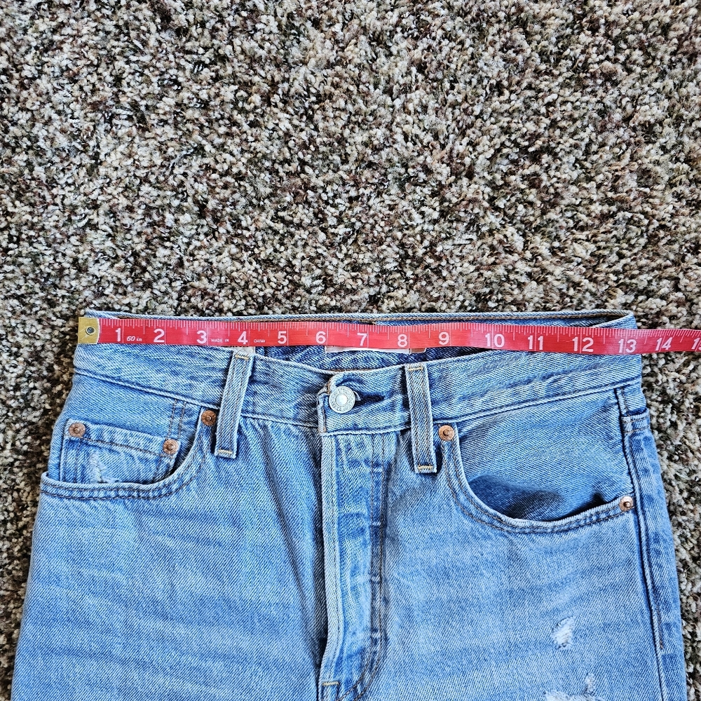 Levi's Buttonfly Ribcage Straight Ankle High Waisted Denim Size 25 - Picture 10 of 10